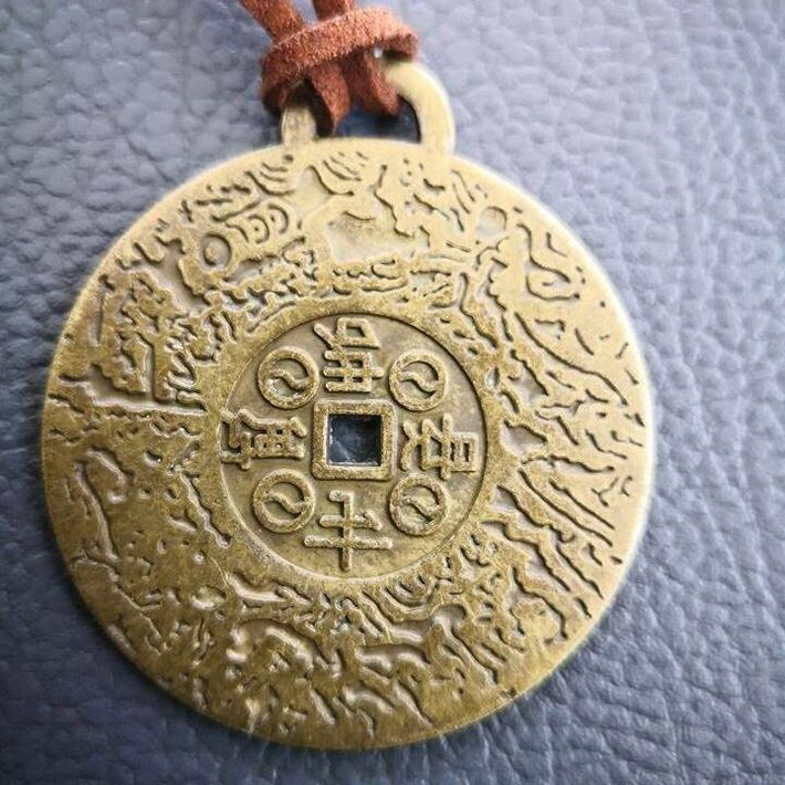 Money Amulet a changé la vie d'Elena pour le mieux